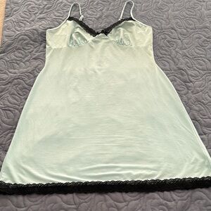 Apt. 9 Cream Chemise with Black Lace Accents